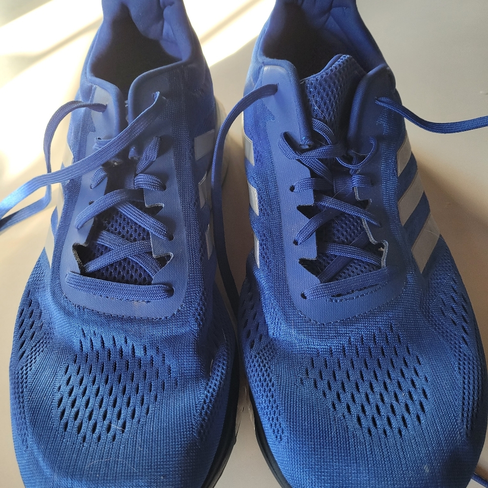 Euc mens size 11 Adidas boost running shoes
